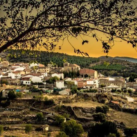 Apartamento Rural En Sierra De Gredos San Bartolome de Pinares Exterior photo